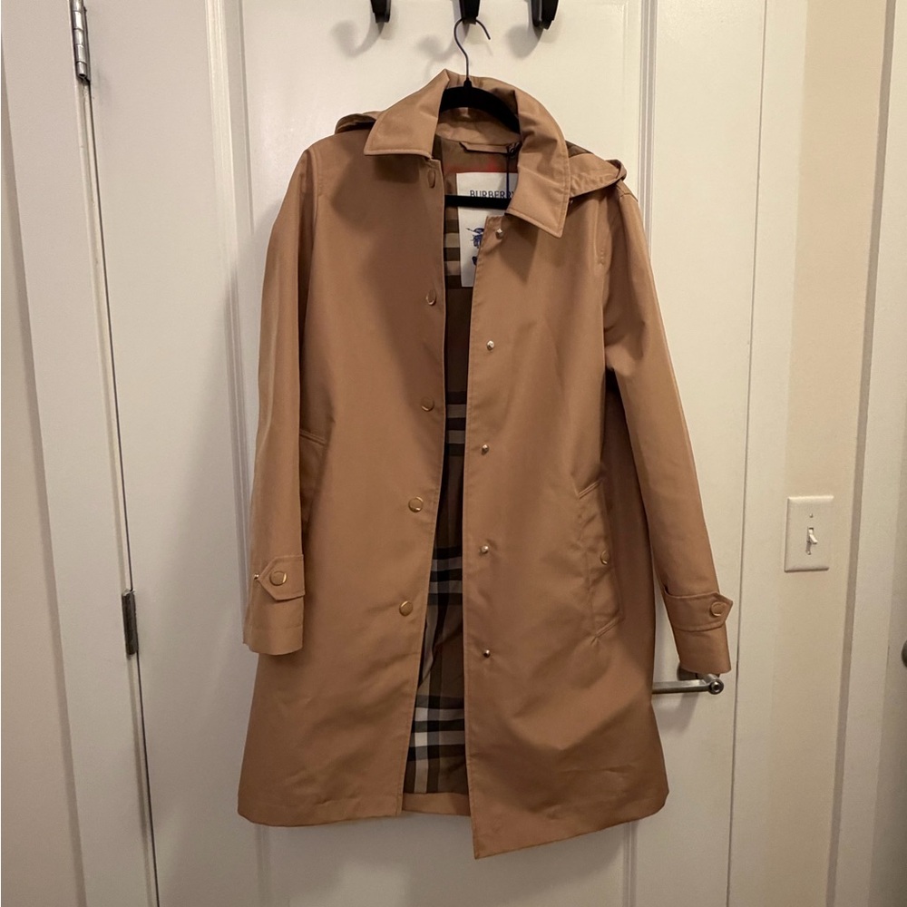 Burberry Beige Trench Coat with Classic Check Lining
